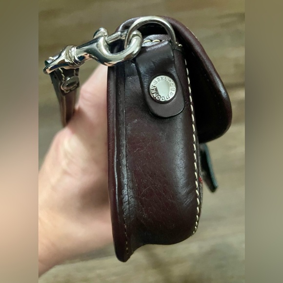 Dooney and Bourke Wristlet Bag Coin Purse Logo Designer Buckle Snap D & B - Picture 10 of 11